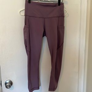 Small Purple Workout Leggings with side pockets